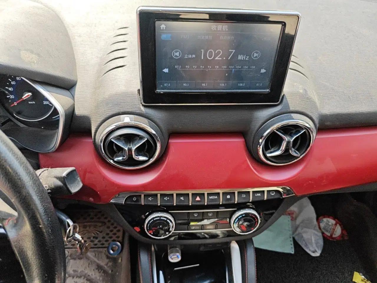 BAIC Senova X35 2016 1.5L Manual Elite Edition — миниатюра 14