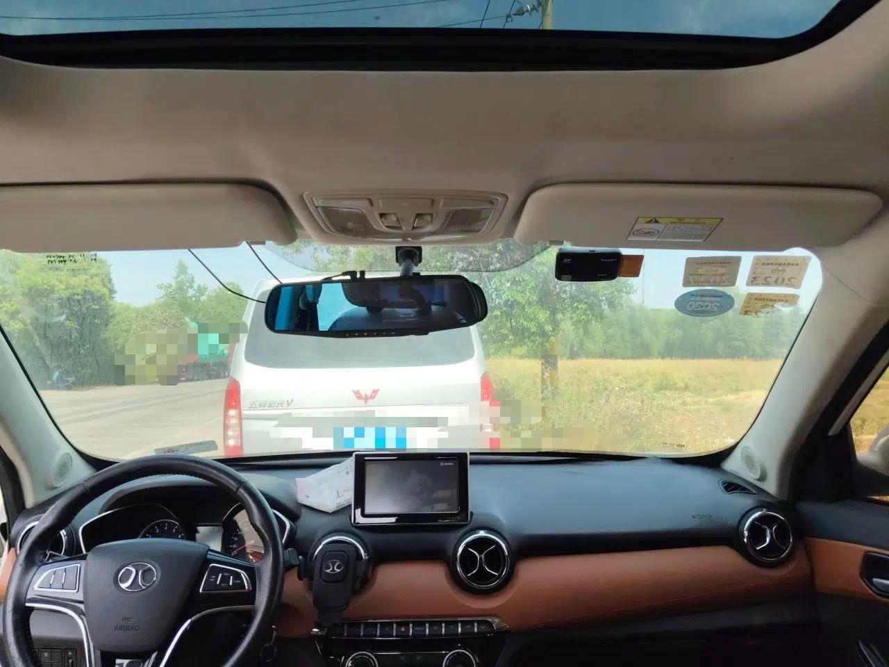 BAIC Senova X35 2016 1.5L Automatic Luxury Edition — миниатюра 19