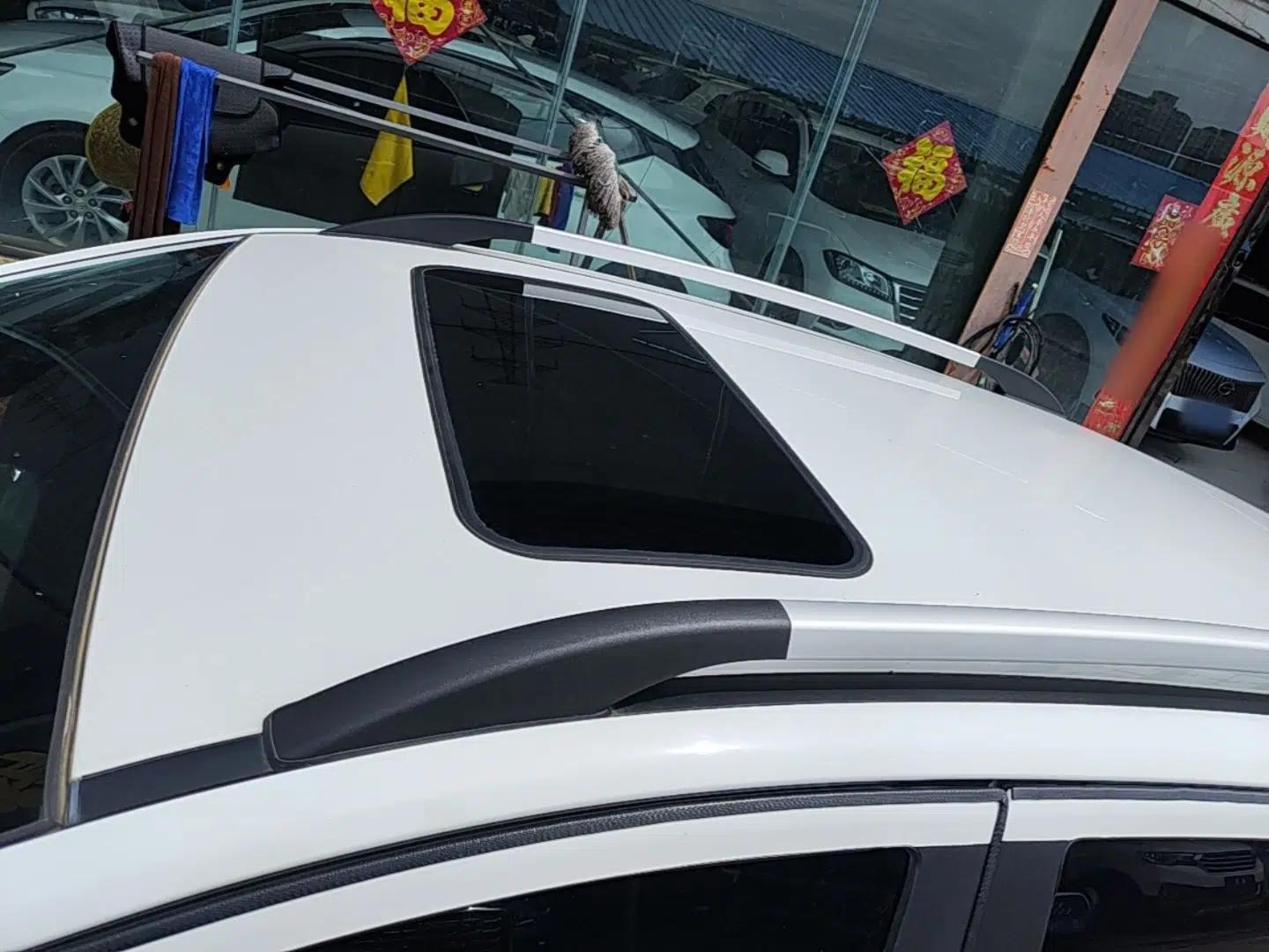 BAIC Senova X25 2017 1.5L Automatic Elite Navigation Edition — миниатюра 11