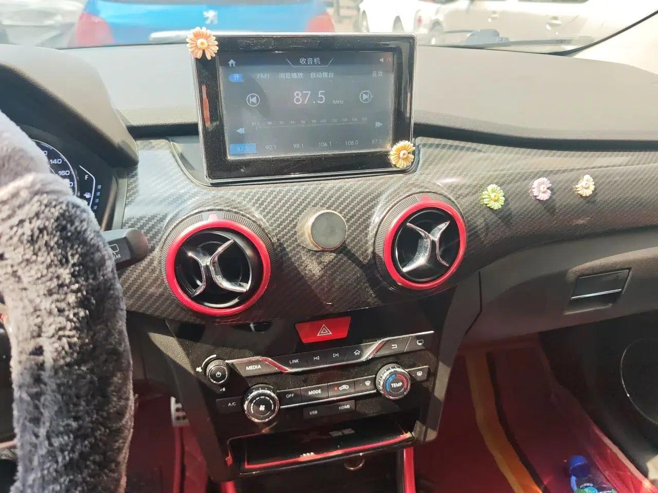 BAIC Senova X25 2015 1.5L Manual Elite Edition — миниатюра 14