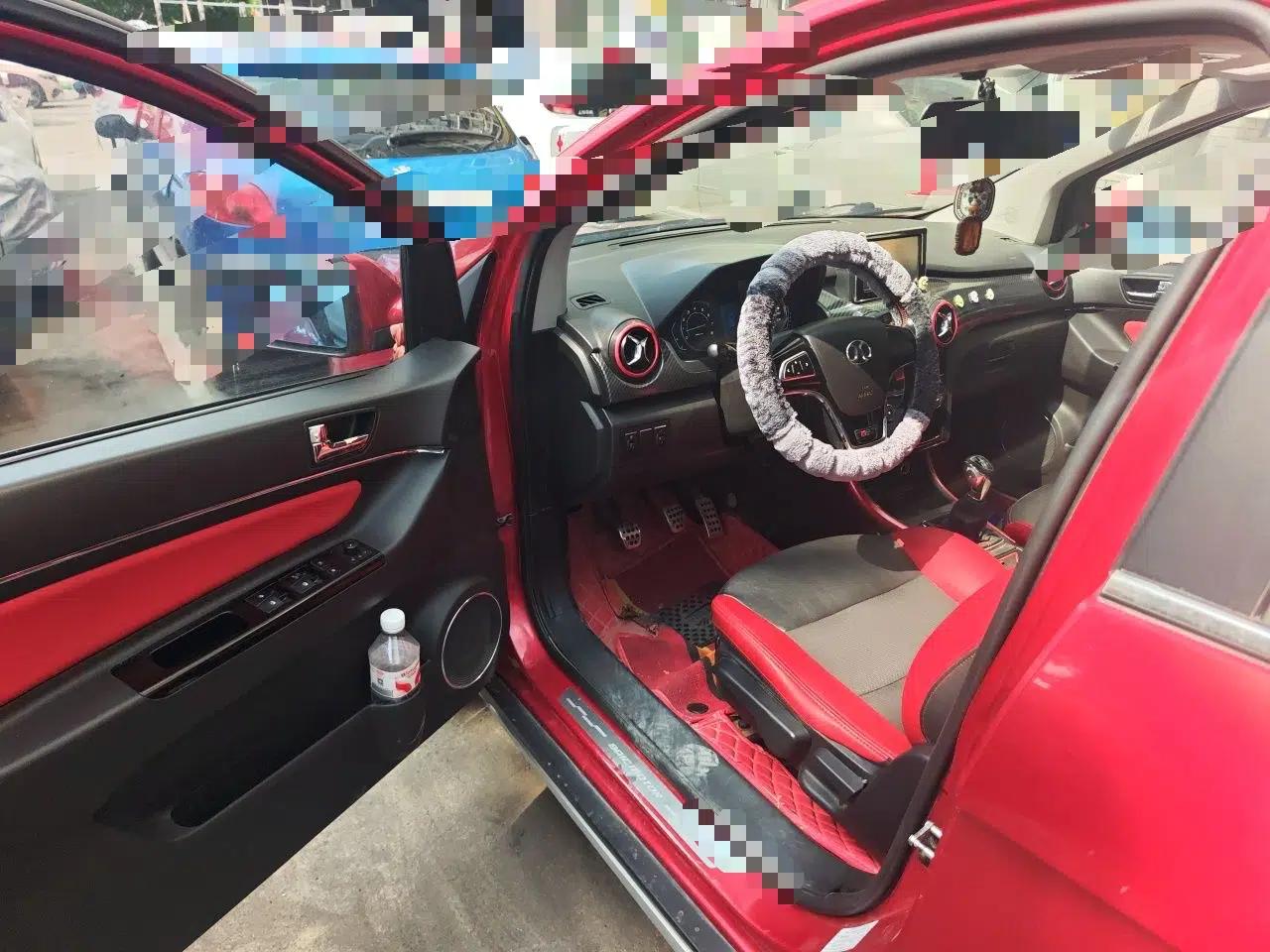 BAIC Senova X25 2015 1.5L Manual Elite Edition — миниатюра 17