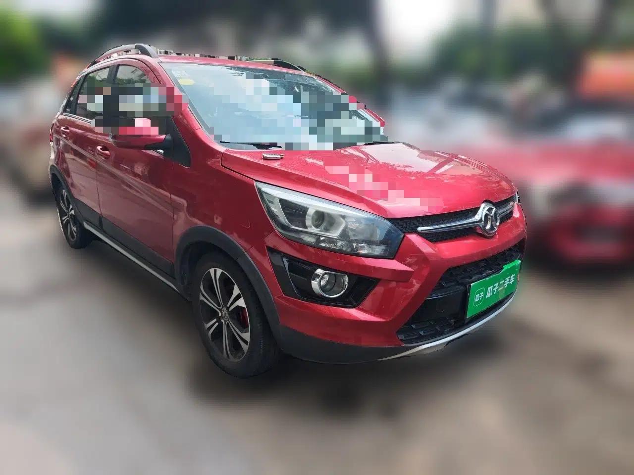 BAIC Senova X25 2015 1.5L Manual Elite Edition — миниатюра 3