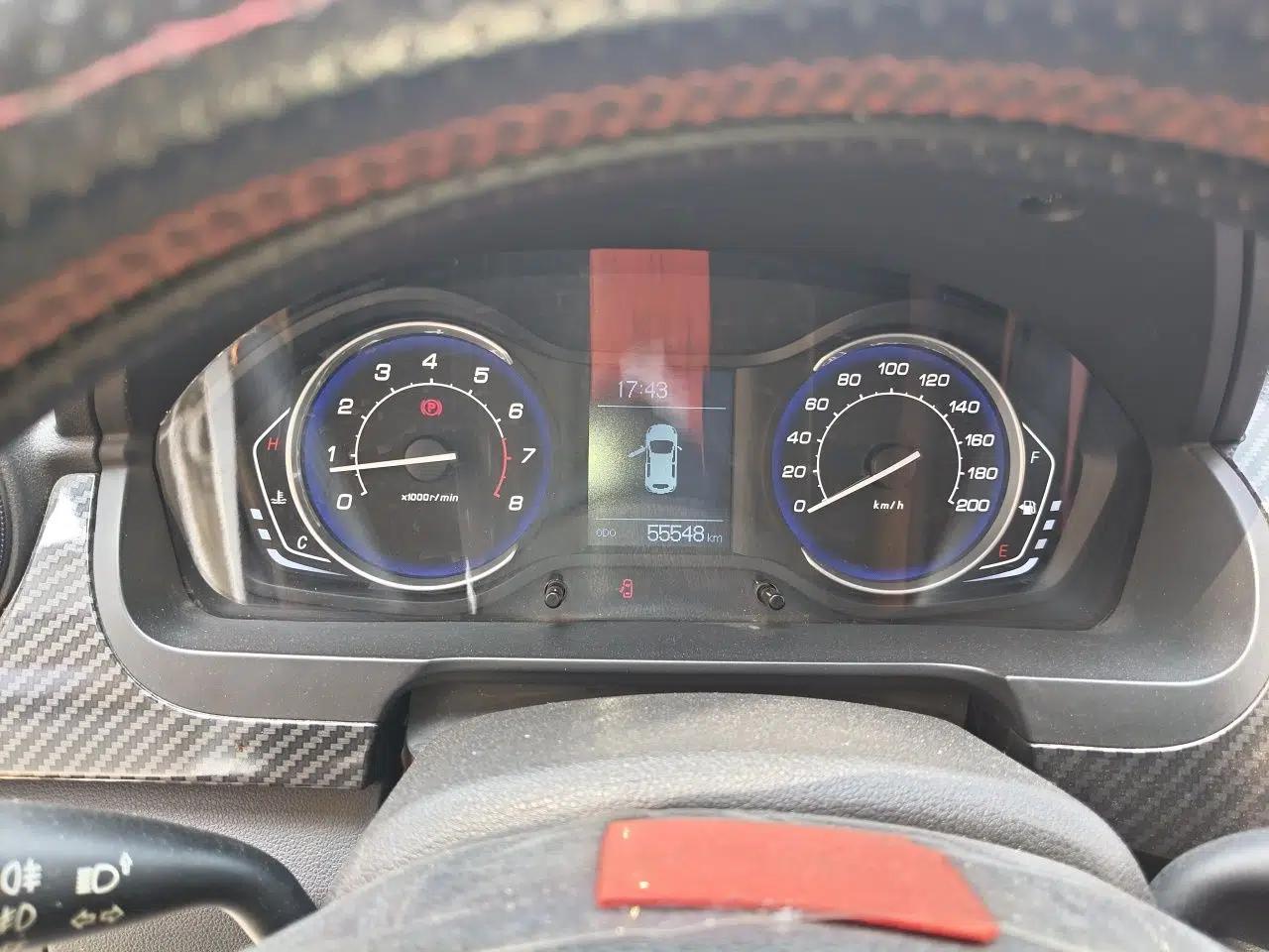 BAIC Senova X25 2015 1.5L Manual Elite Edition — миниатюра 12
