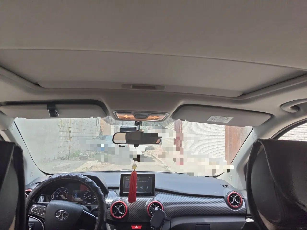 BAIC Senova X25 2015 1.5L Manual Elite Edition — миниатюра 19