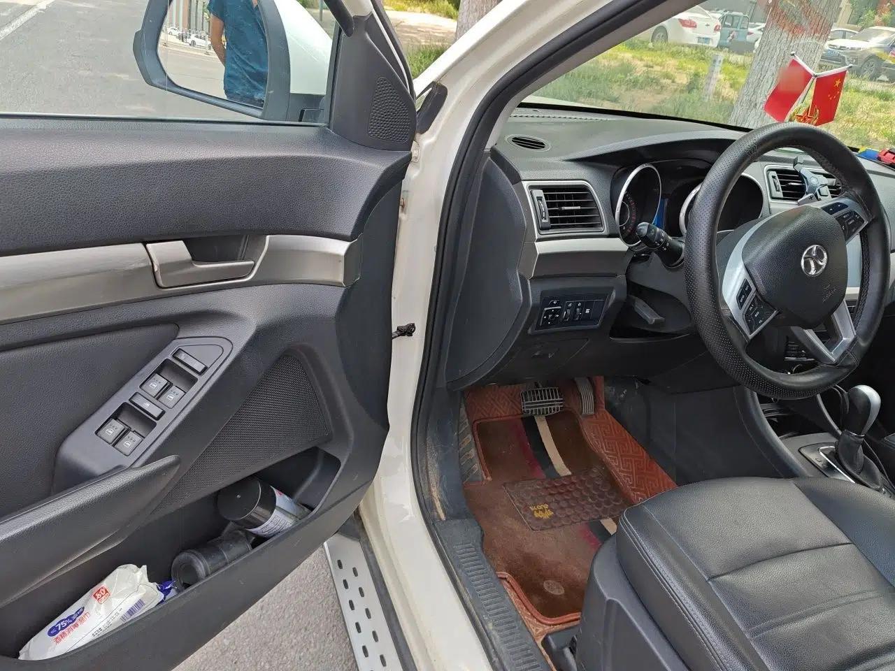 BAIC Senova X65 2015 2.0T Automatic Elite Model — миниатюра 17
