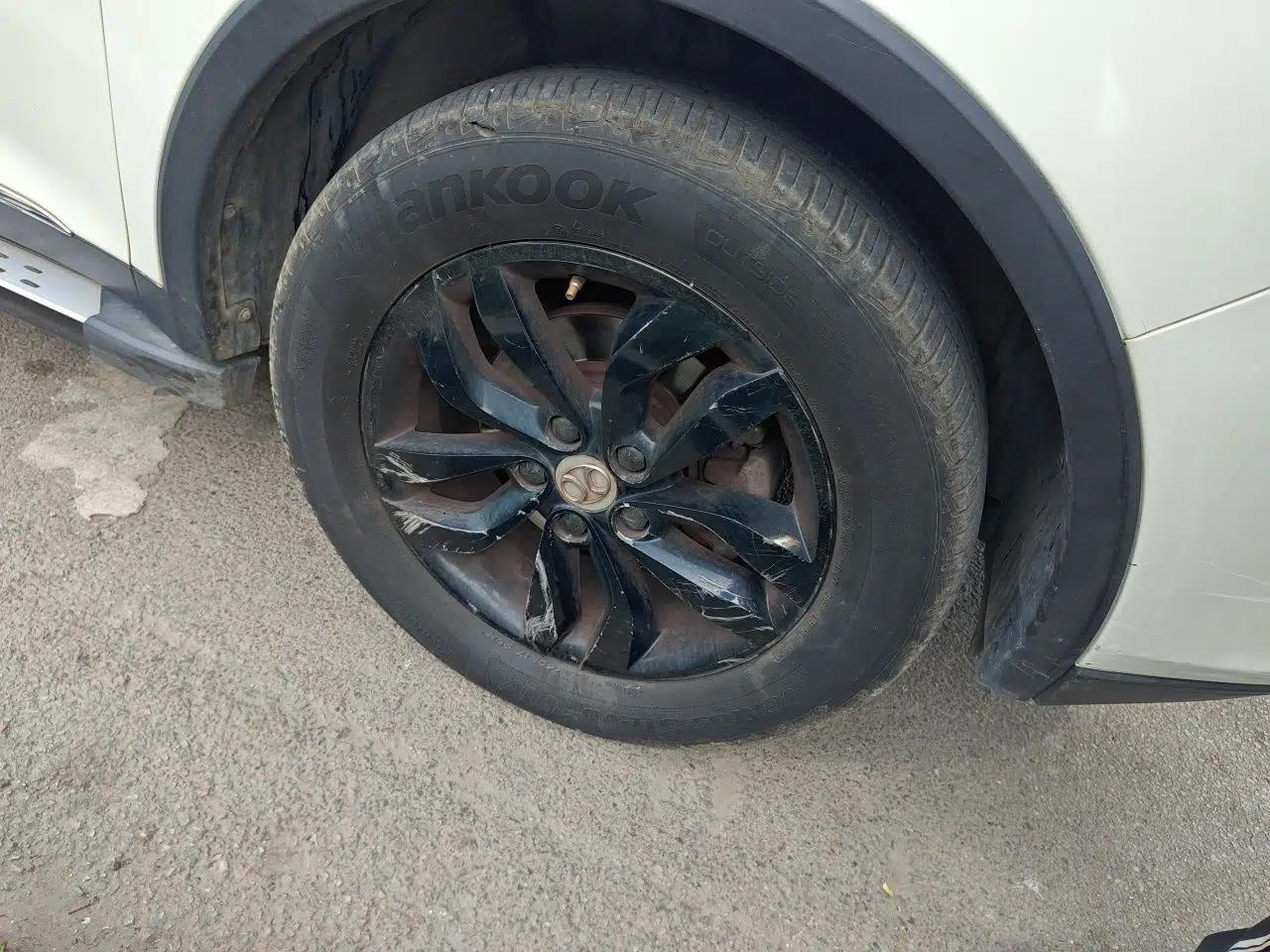 BAIC Senova X65 2015 2.0T Automatic Elite Model — миниатюра 8