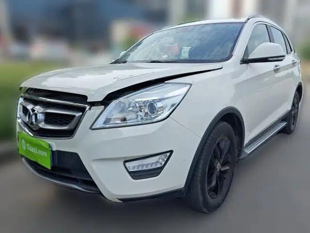BAIC Senova X65 2015 2.0T Automatic Elite Model