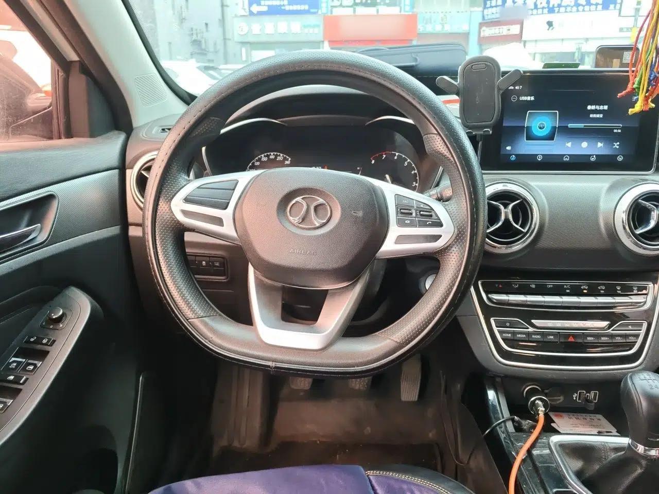 BAIC Beijing X5 2018 1.5T Manual Advance Version China V — миниатюра 11