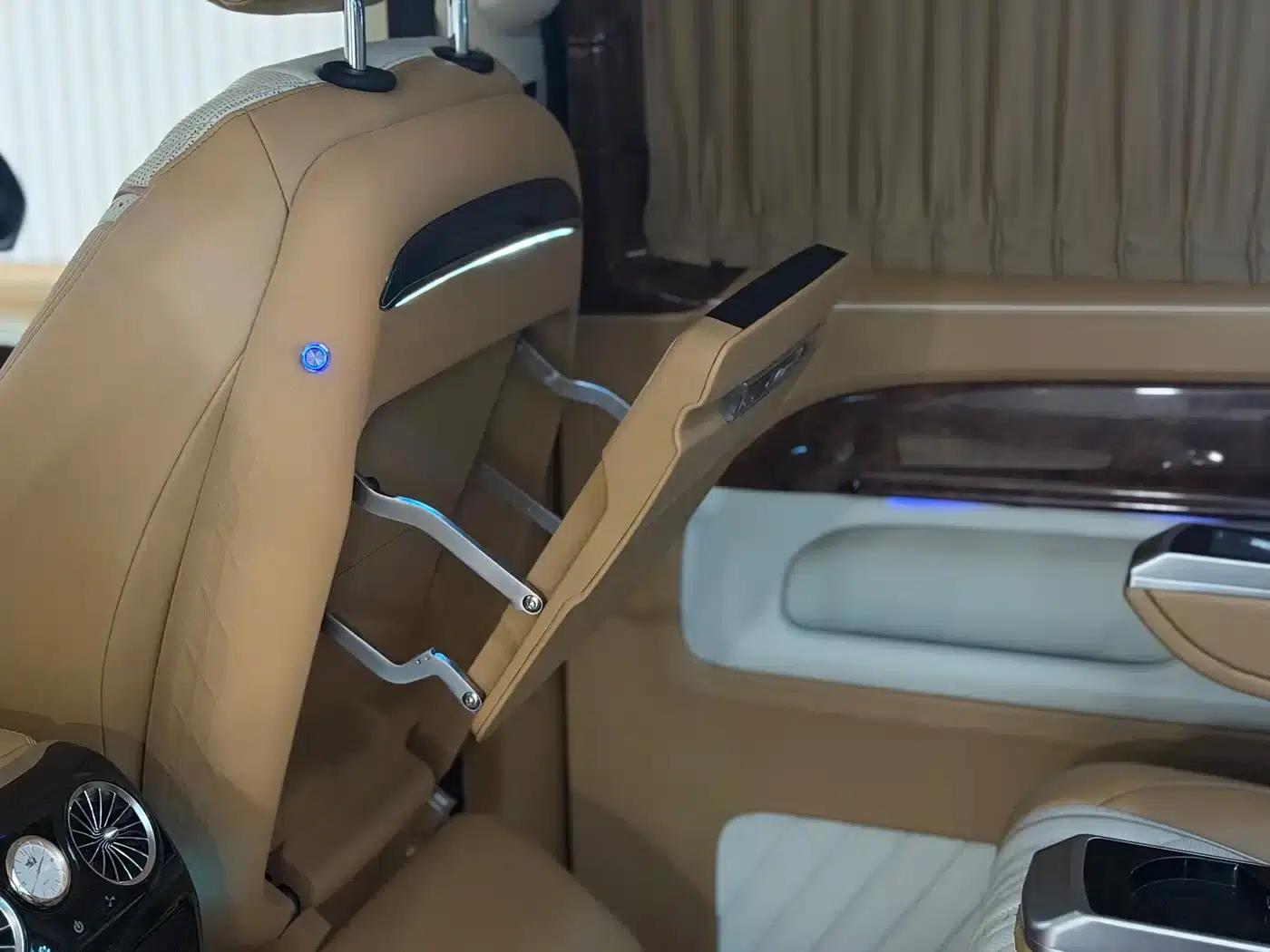 Vito 2021 2.0T Business Edition 7-seater — миниатюра 9