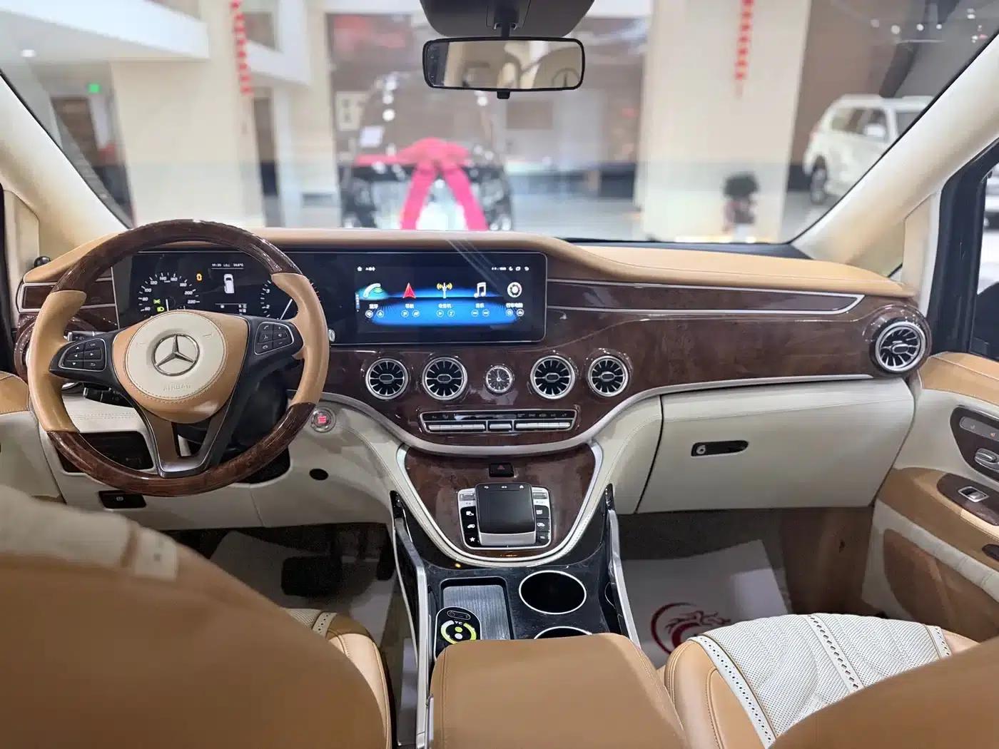 Vito 2021 2.0T Business Edition 7-seater — миниатюра 10