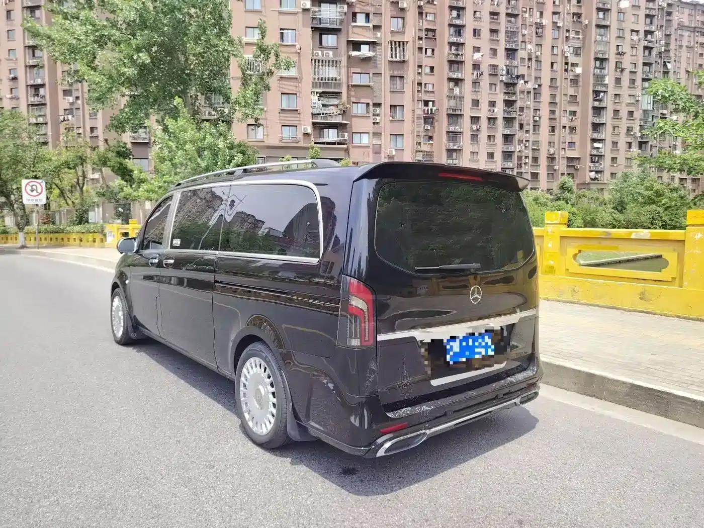 Vito 2021 2.0T Business Edition 7-seater — миниатюра 3