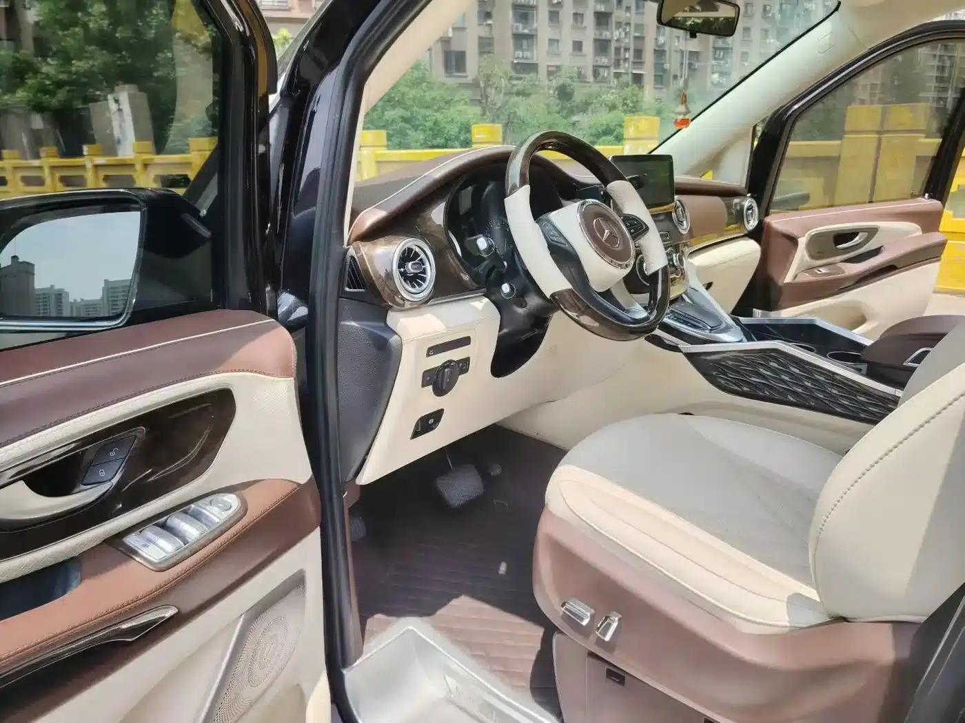 Vito 2021 2.0T Business Edition 7-seater — миниатюра 5
