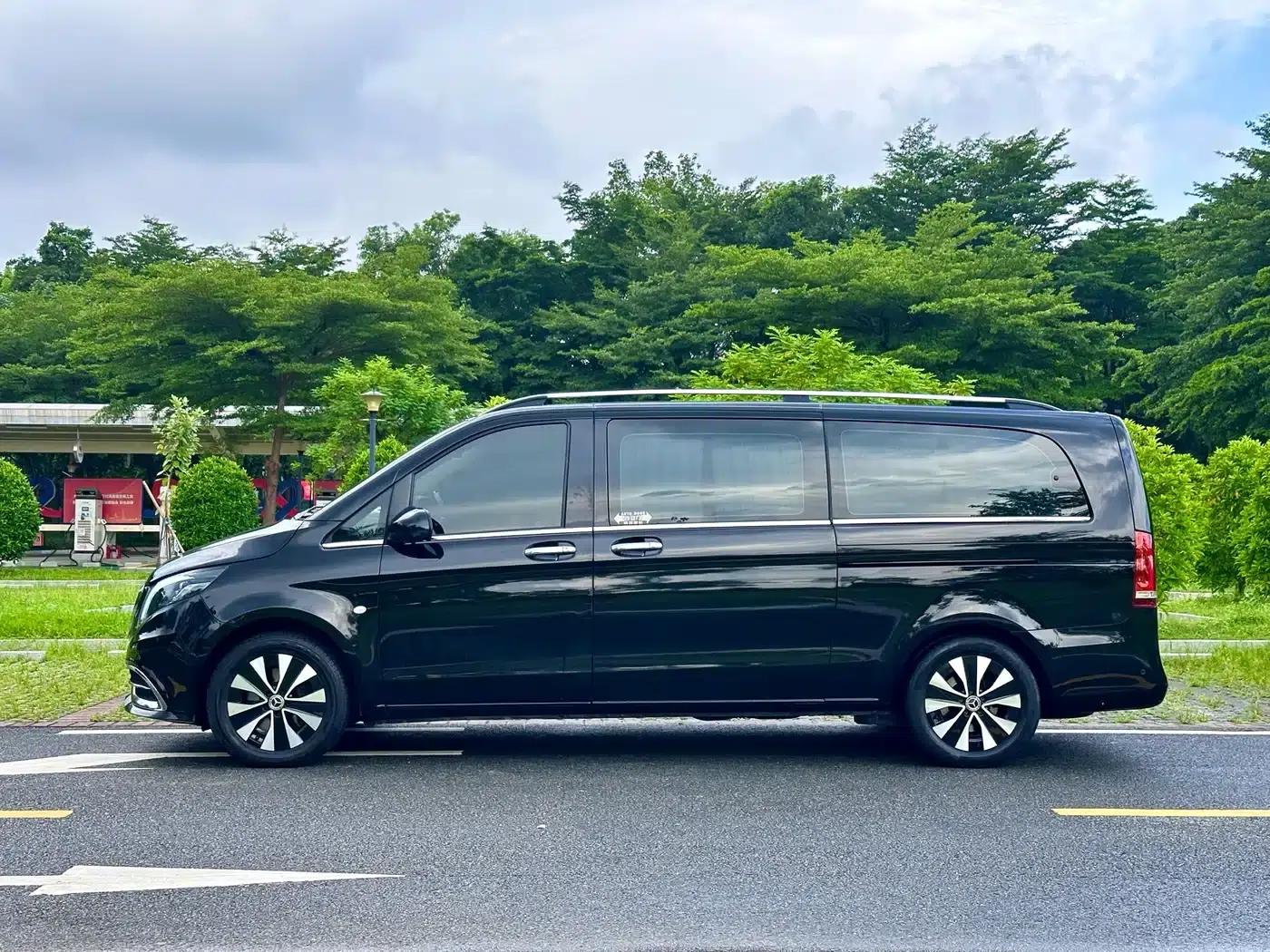 Vito 2021 2.0T Business Edition 7-seater — миниатюра 18