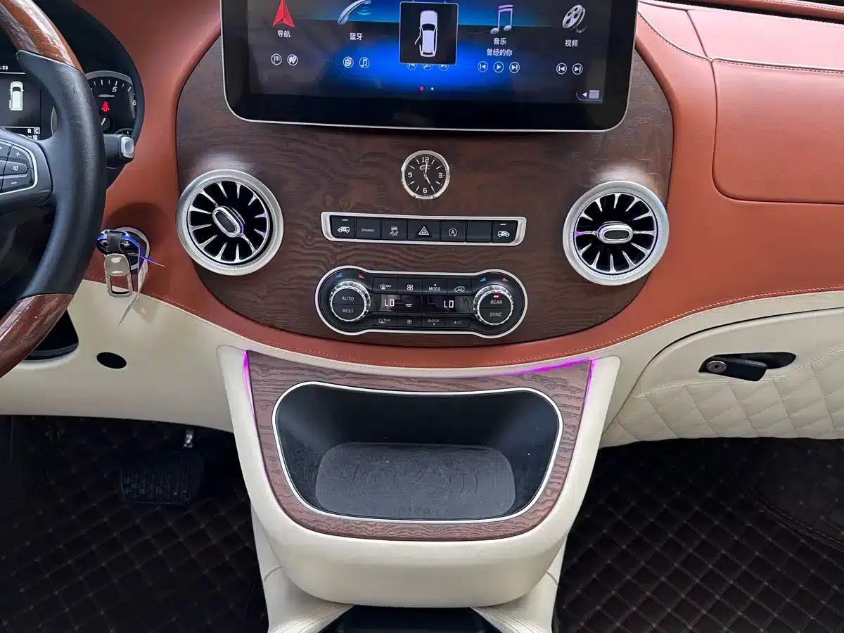 Vito 2021 2.0T Business Edition 7-seater — миниатюра 7