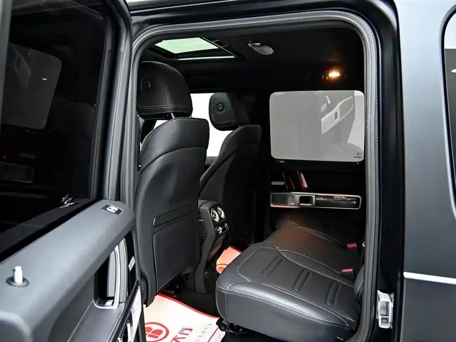 2025 Mercedes-Benz G-Class G 500 — миниатюра 12