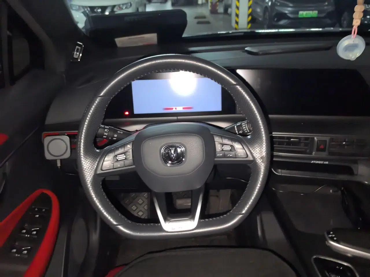 CHANGAN UNI-T 2020 1.5T Prestige Version — миниатюра 11