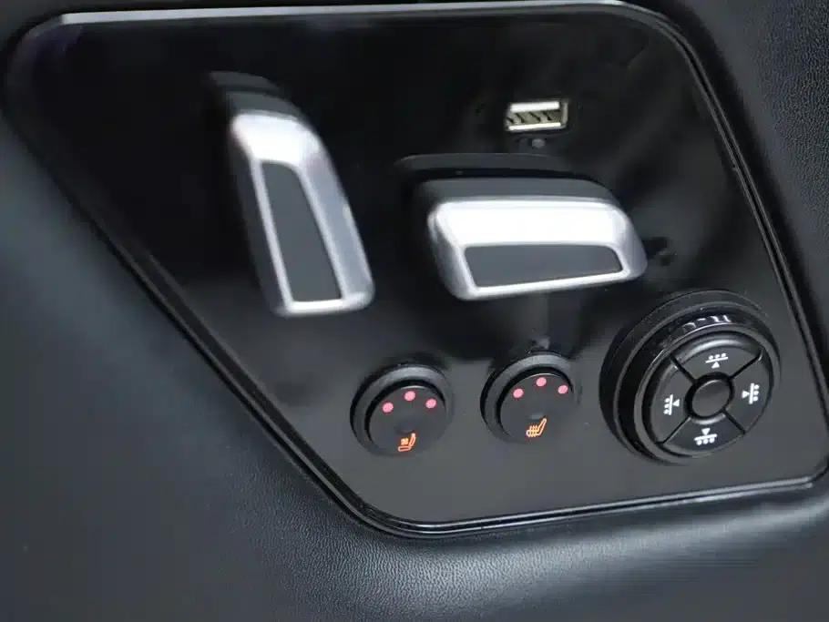 Mercedes-Benz V-Class 2016 V 260 Premium Edition — миниатюра 24