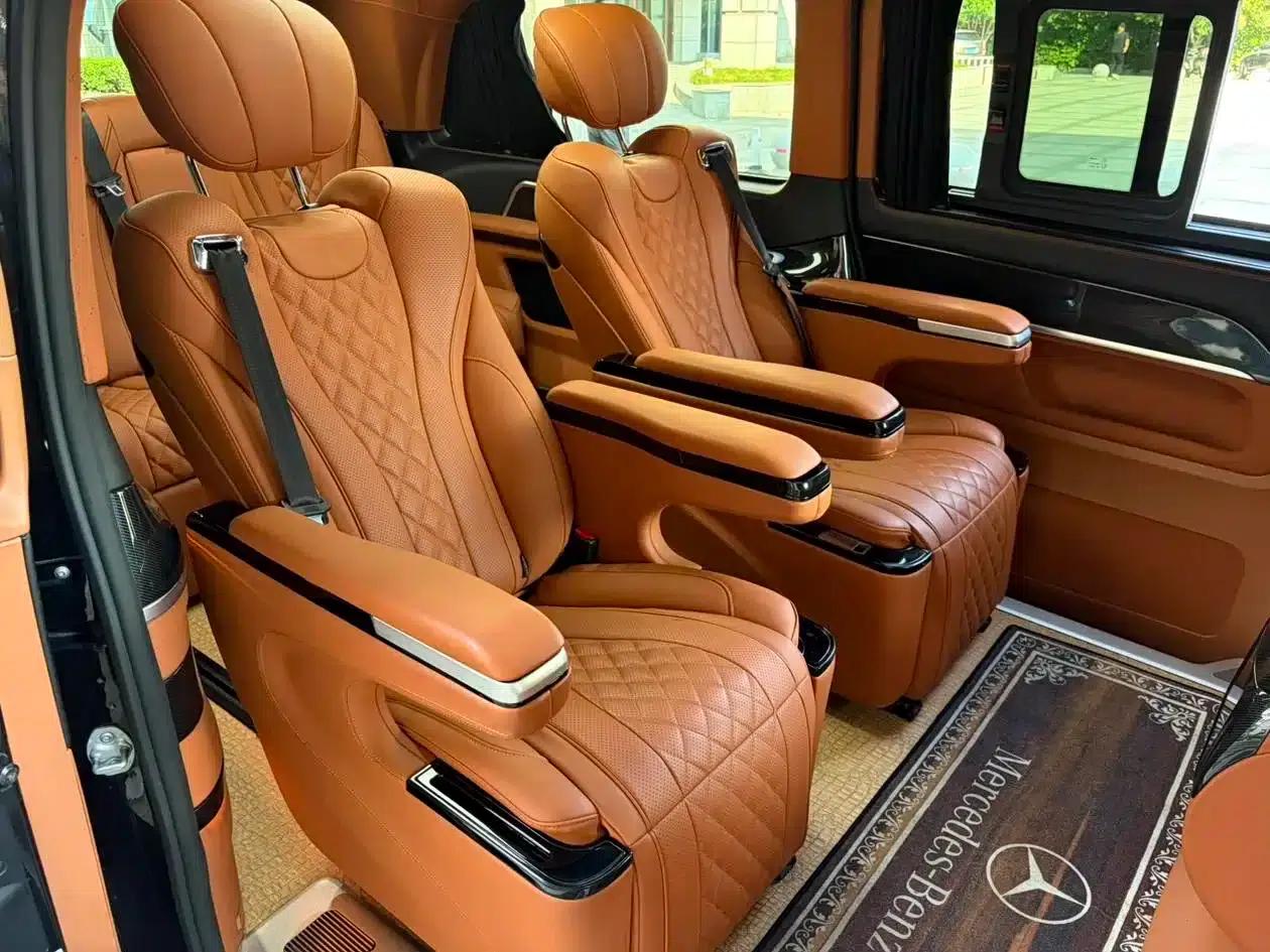 Mercedes-Benz V-Class 2022 V 260 L Long Wheelbase Premium Edition — миниатюра 15