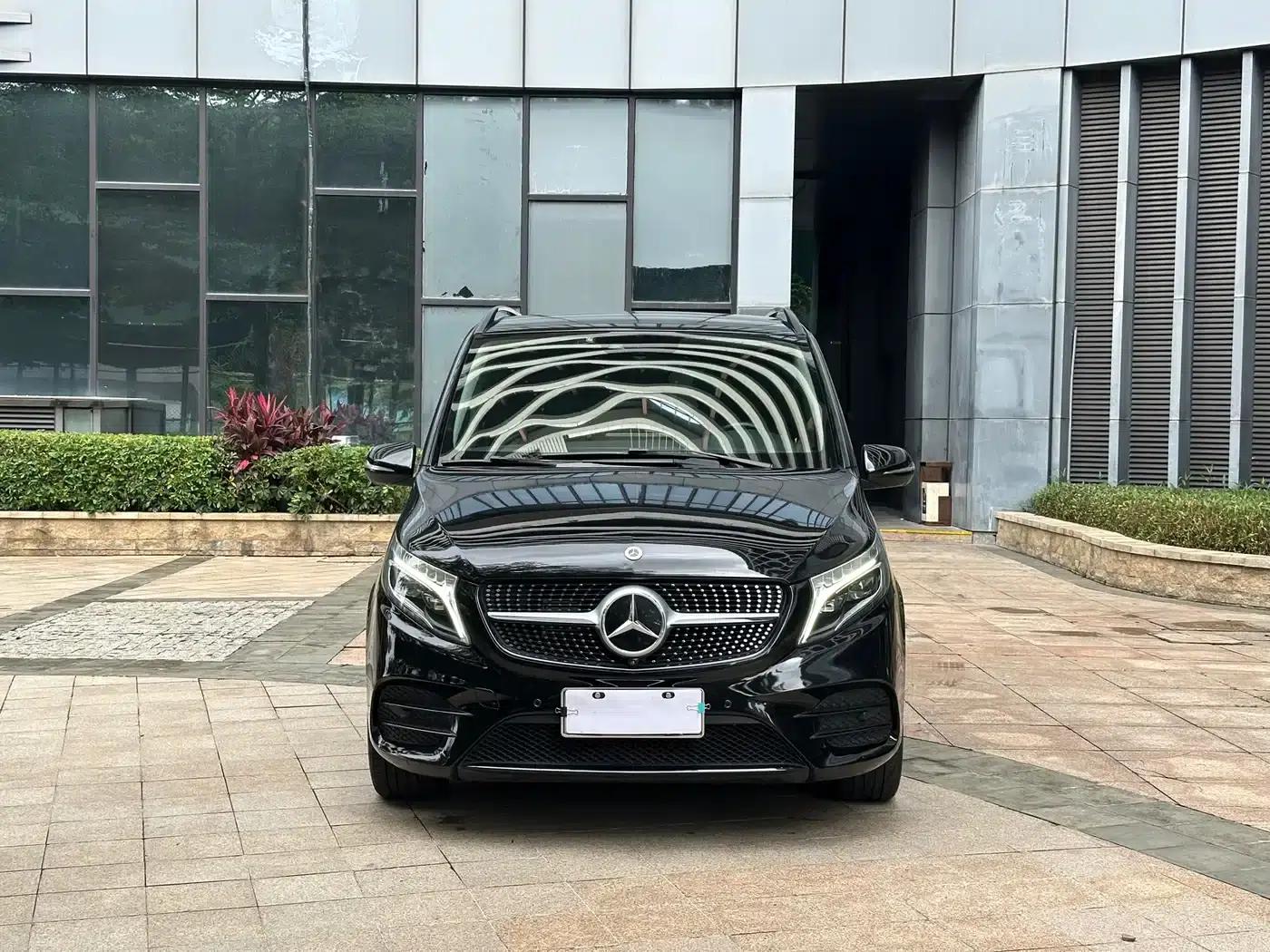 Mercedes-Benz V-Class 2020 V 260 L Long Wheelbase Luxury Edition — миниатюра 2
