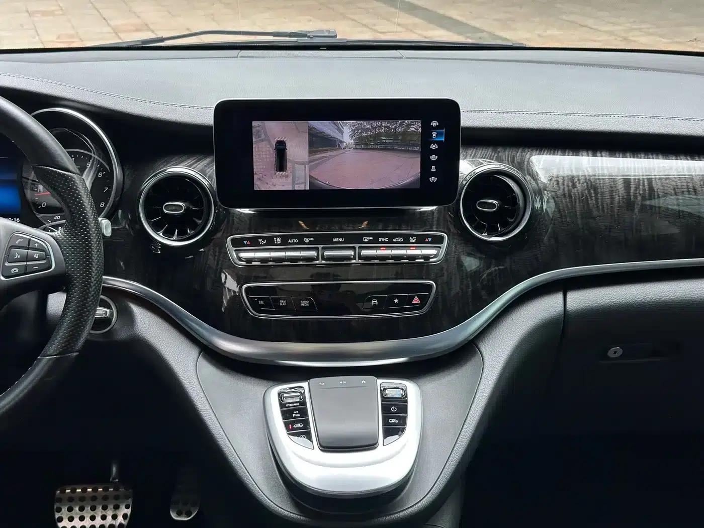 Mercedes-Benz V-Class 2020 V 260 L Long Wheelbase Luxury Edition — миниатюра 17