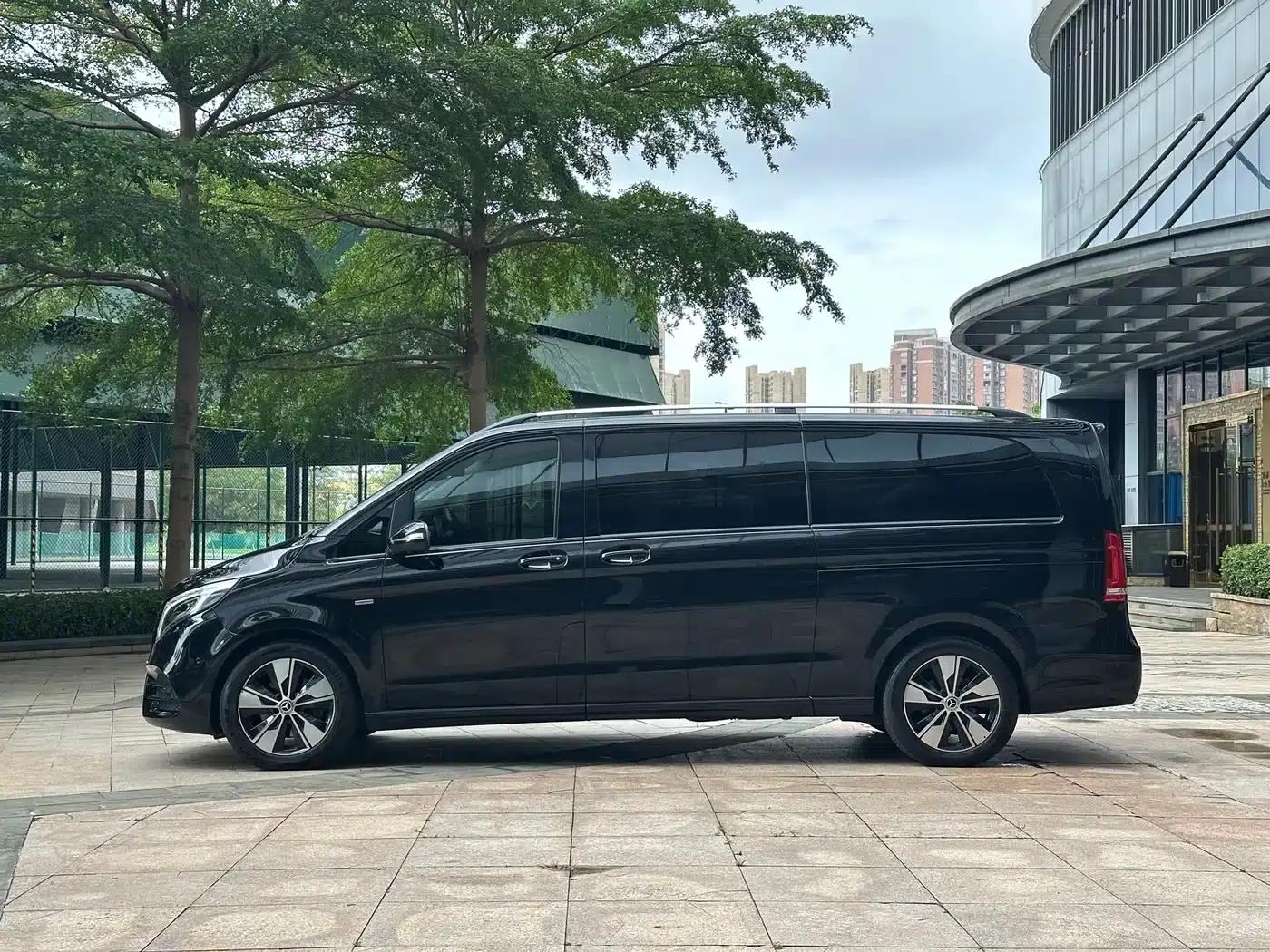 Mercedes-Benz V-Class 2020 V 260 L Long Wheelbase Luxury Edition — миниатюра 6