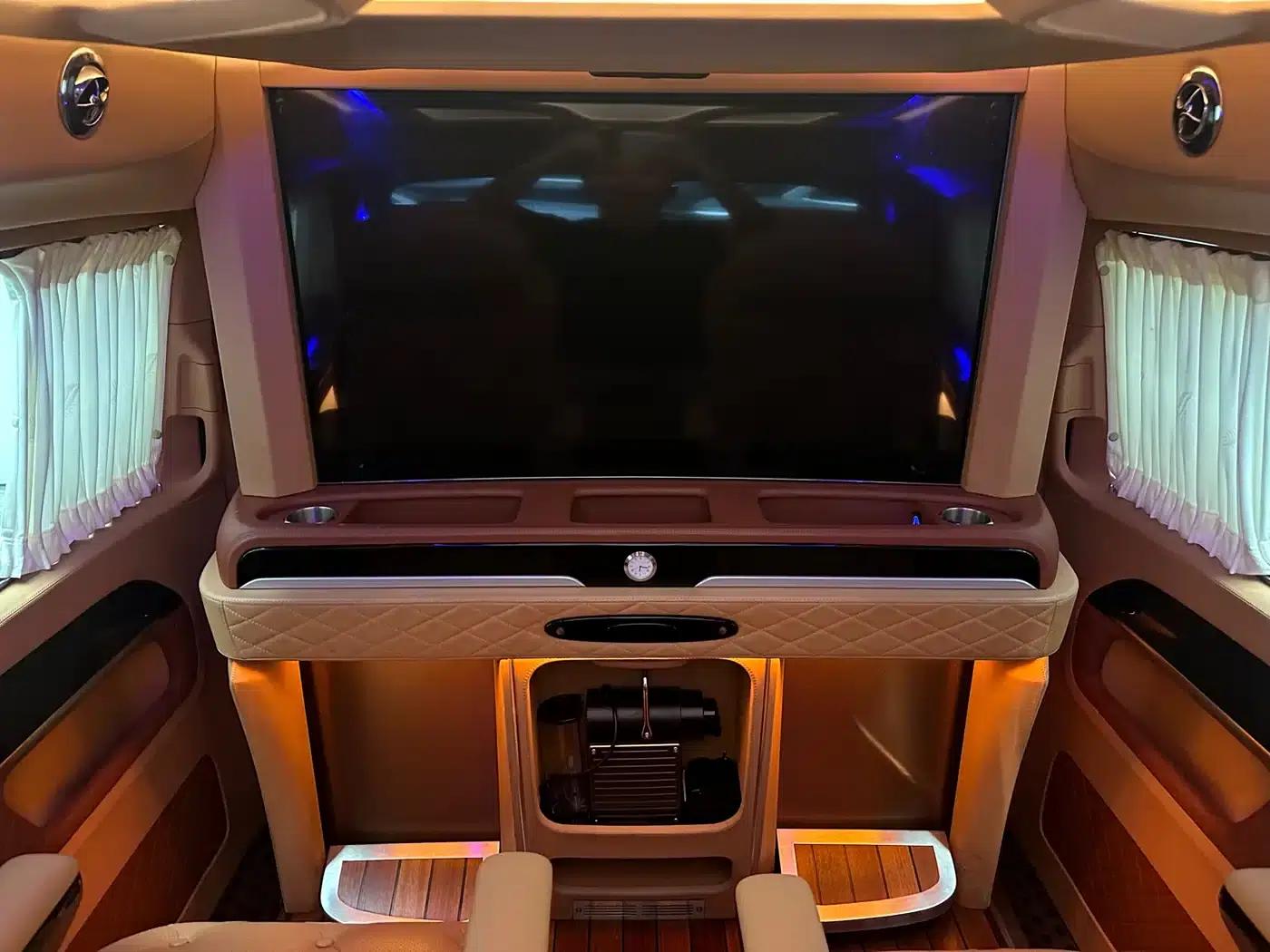 Mercedes-Benz V-Class 2018 V 260 L Premium Extended Edition (China VI Emission Standard) — миниатюра 15