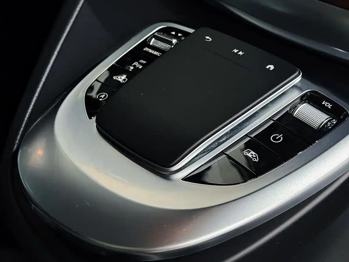 Mercedes-Benz V-Class 2022 V 260 Navigator Edition — миниатюра 5