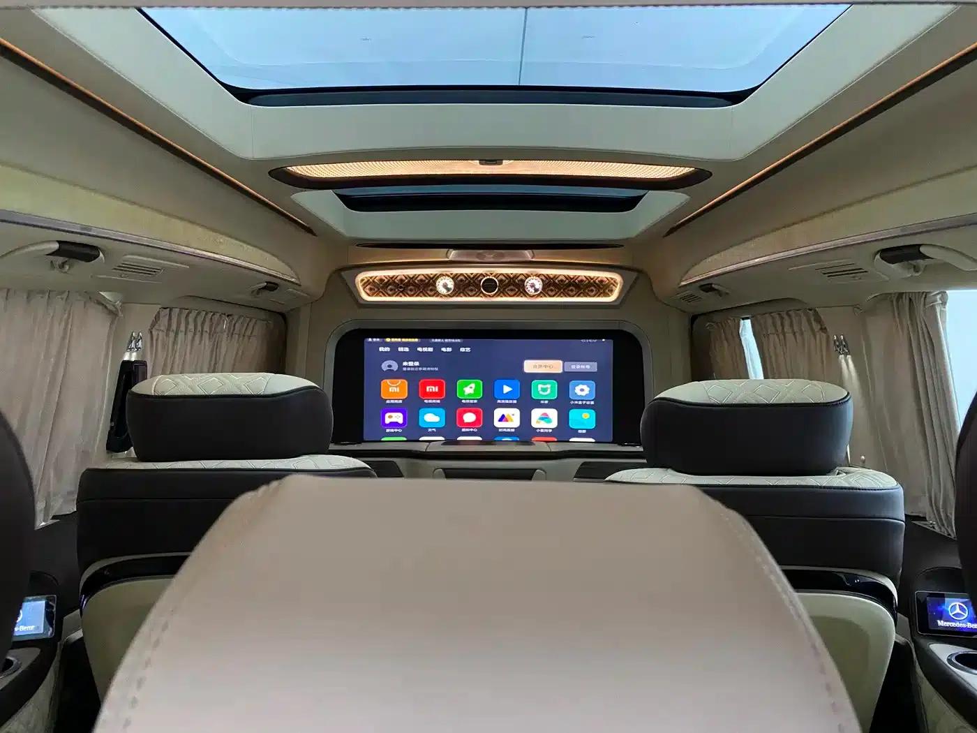 Mercedes-Benz V-Class 2018 V 260 L Premium Extended Edition (China VI Emission Standard) — миниатюра 22