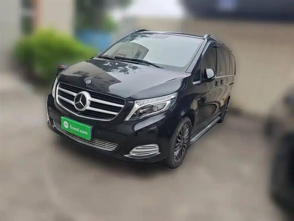 Mercedes-Benz V-Class 2018 V 260 Premium Edition (China VI Emission Standard) — миниатюра 1