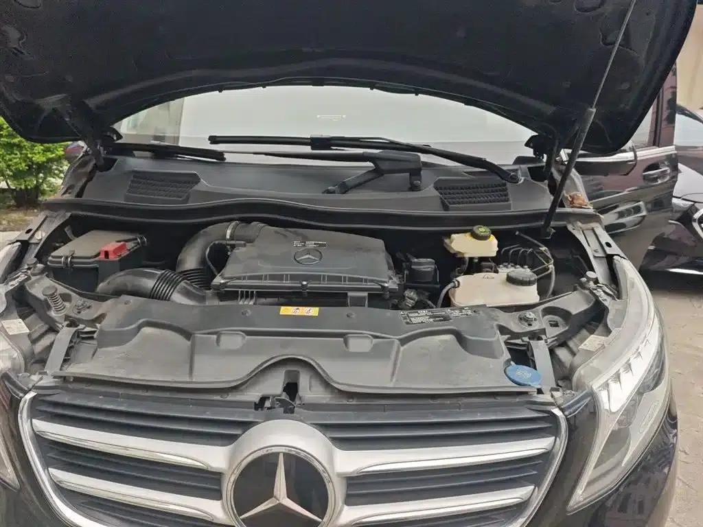 Mercedes-Benz V-Class 2018 V 260 Premium Edition (China VI Emission Standard) — миниатюра 11