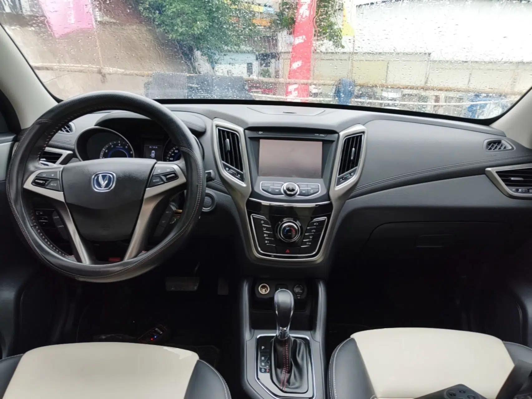 CHANGAN CS35 2017 1.6L Automatic Luxury Model — миниатюра 13