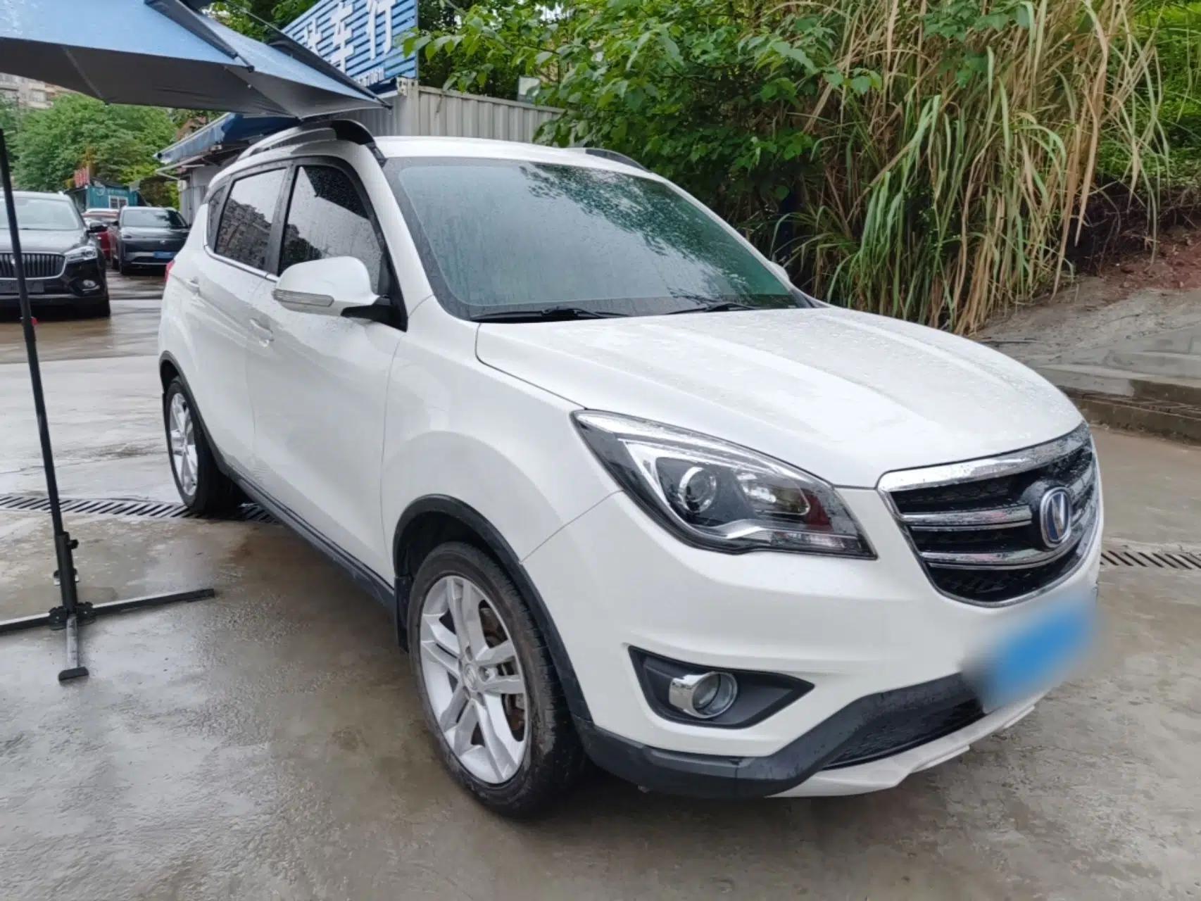 CHANGAN CS35 2017 1.6L Automatic Luxury Model — миниатюра 3