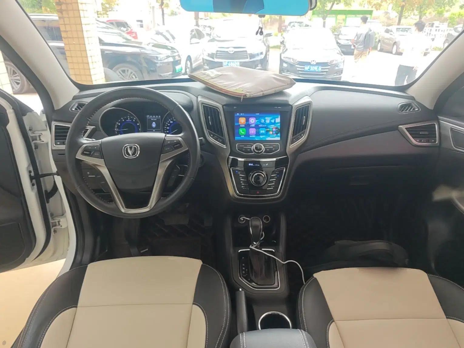 CHANGAN CS35 2017 1.6L Automatic Luxury Model — миниатюра 13
