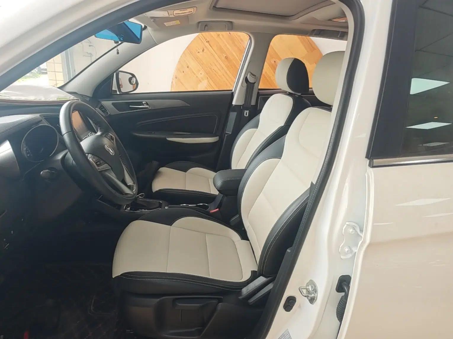 CHANGAN CS35 2017 1.6L Automatic Luxury Model — миниатюра 18