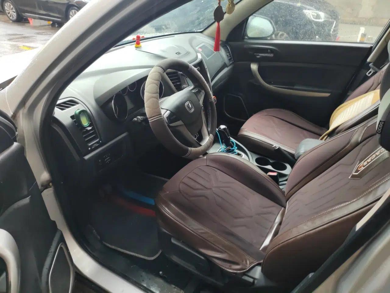 CHANGAN CS35 2012 1.6L Manual Luxury Model China IV Standard — миниатюра 17