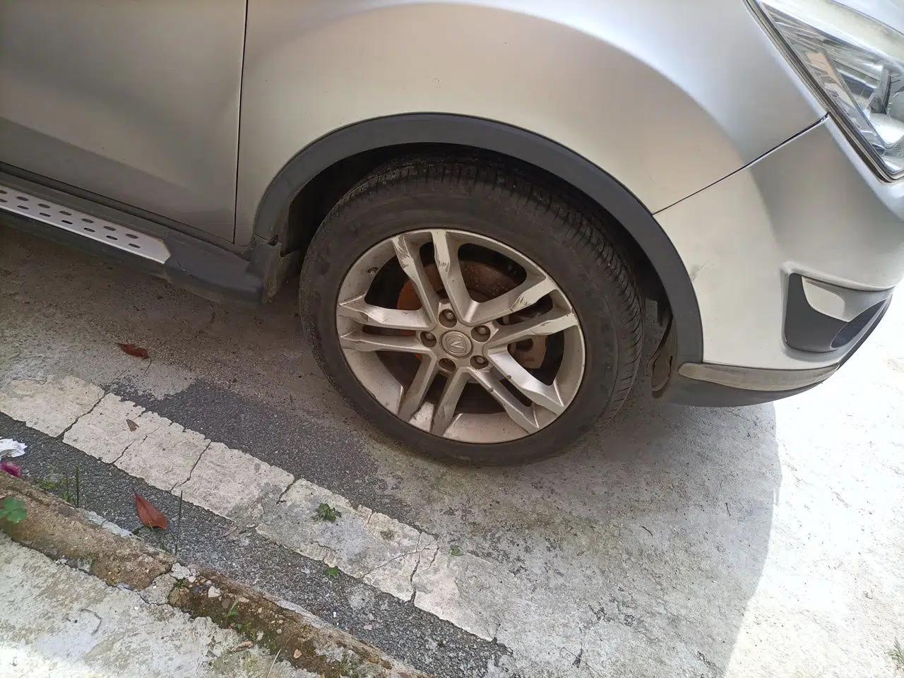 CHANGAN CS35 2014 1.6L Manual Luxury Model China IV Standard — миниатюра 8