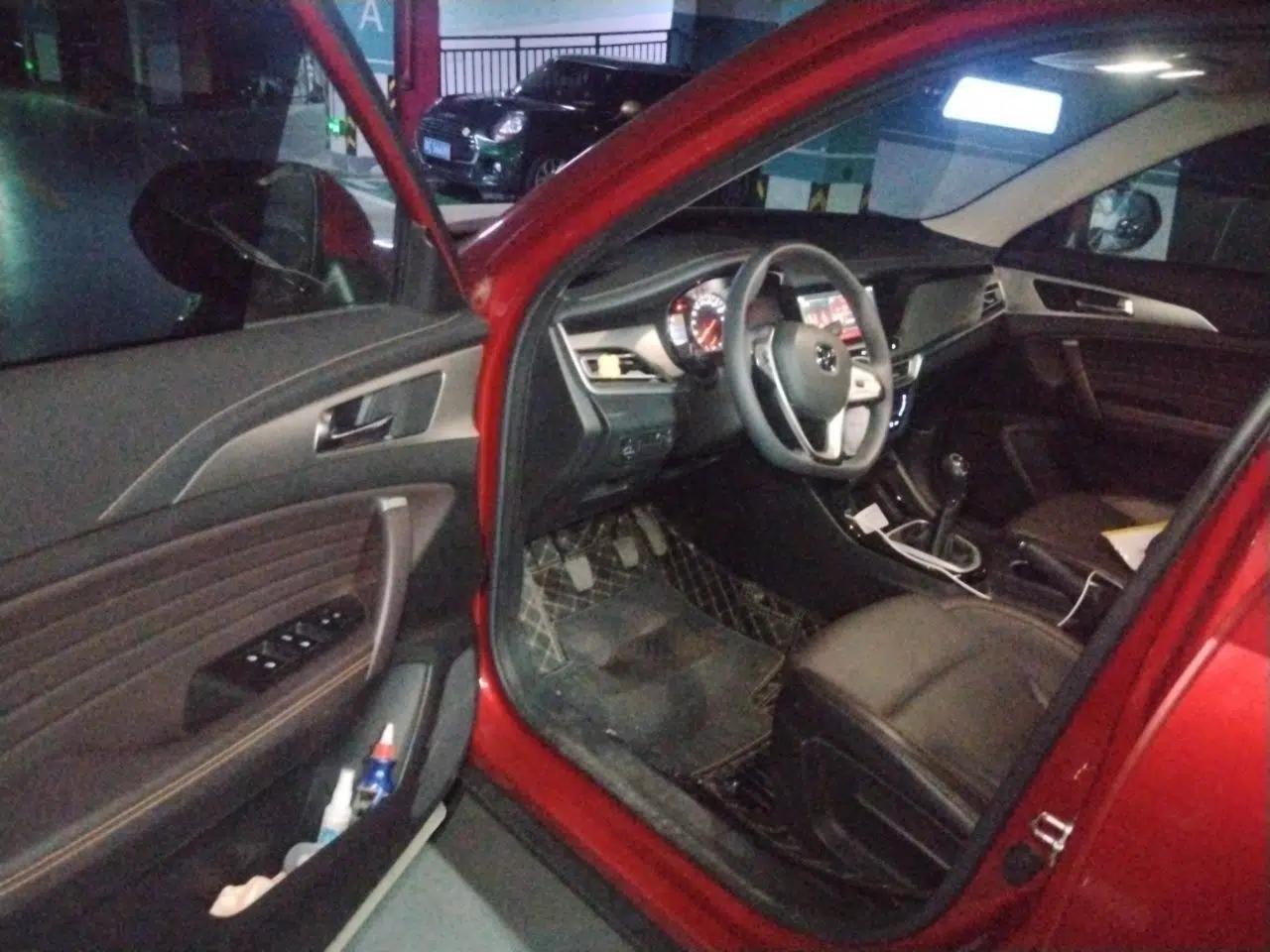 CHANGAN CS35PLUS 2019 1.6L Manual Chuanlian Edition — миниатюра 17