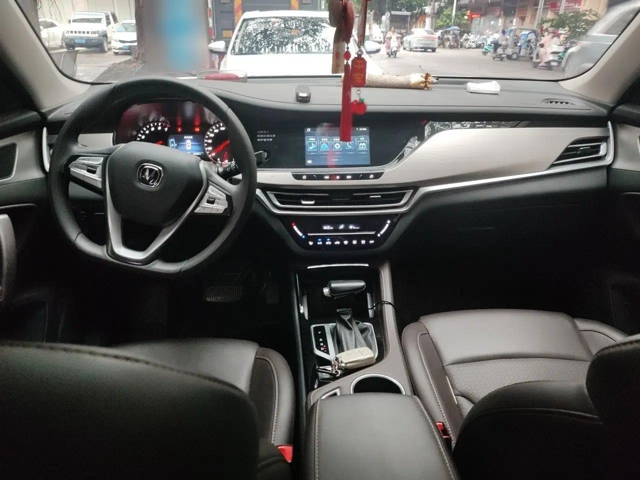CHANGAN CS35PLUS 2019 1.6L Automatic Yue Lian Upgrade Edition — миниатюра 10