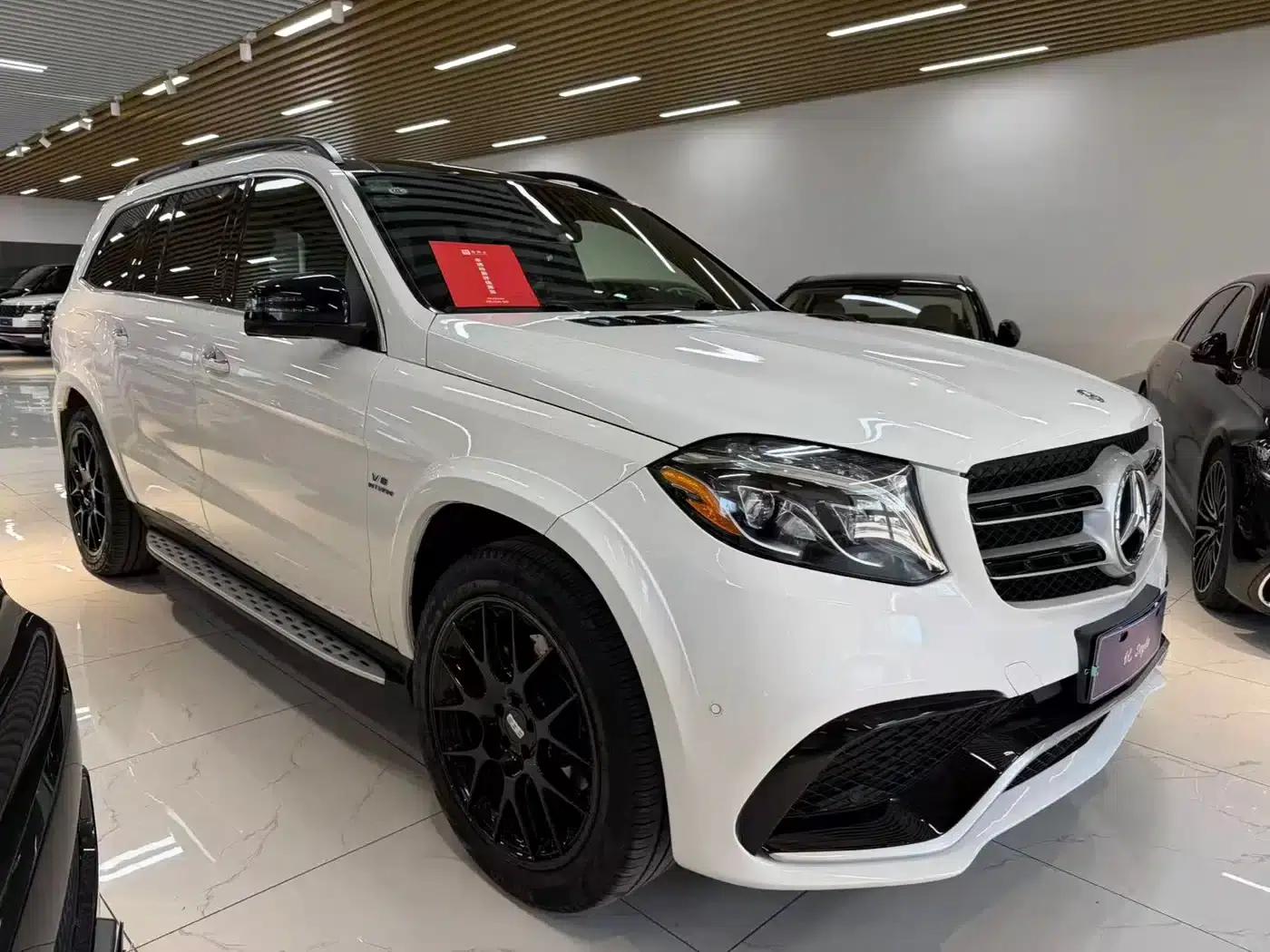 2017 Mercedes-Benz GLS 400 4MATIC Luxury — миниатюра 1