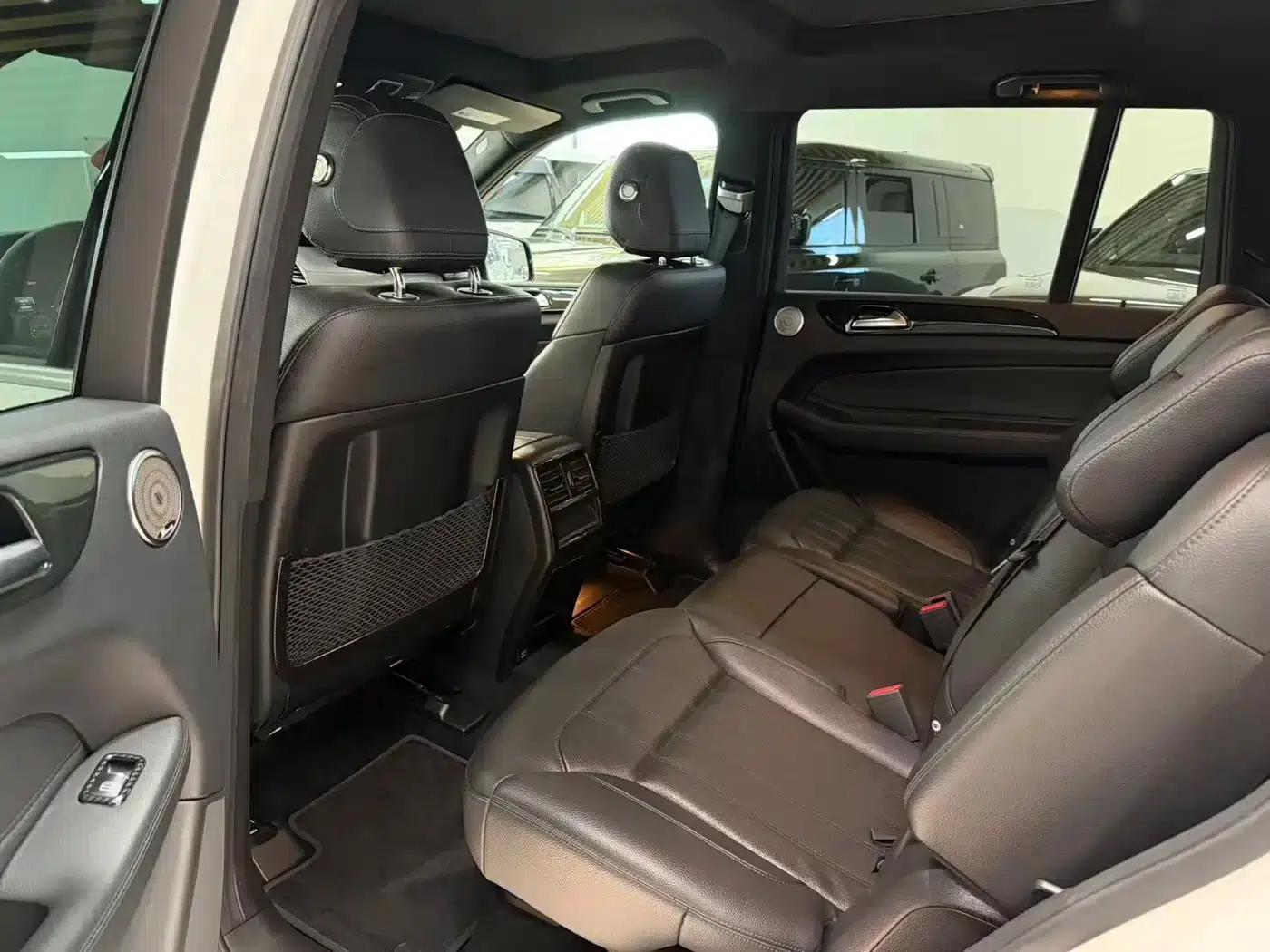 2017 Mercedes-Benz GLS 400 4MATIC Luxury — миниатюра 12