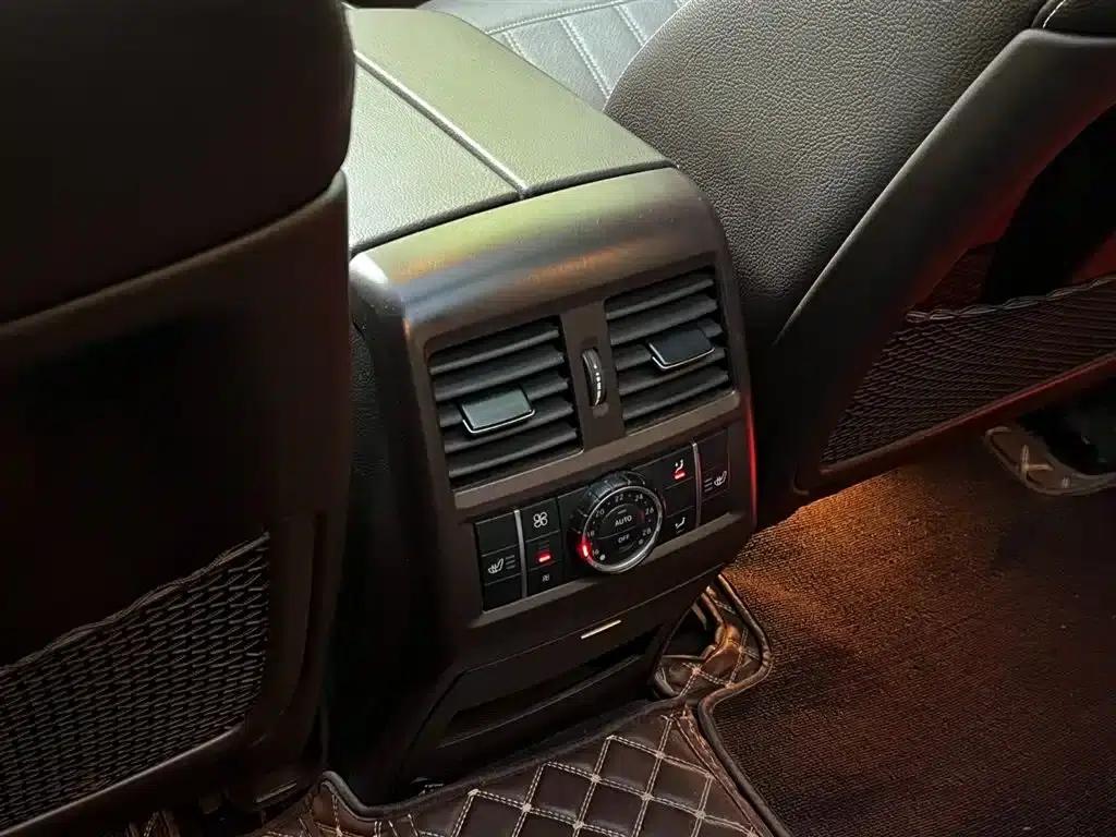 2018 Mercedes-Benz GLS 400 4MATIC Dynamic — миниатюра 16