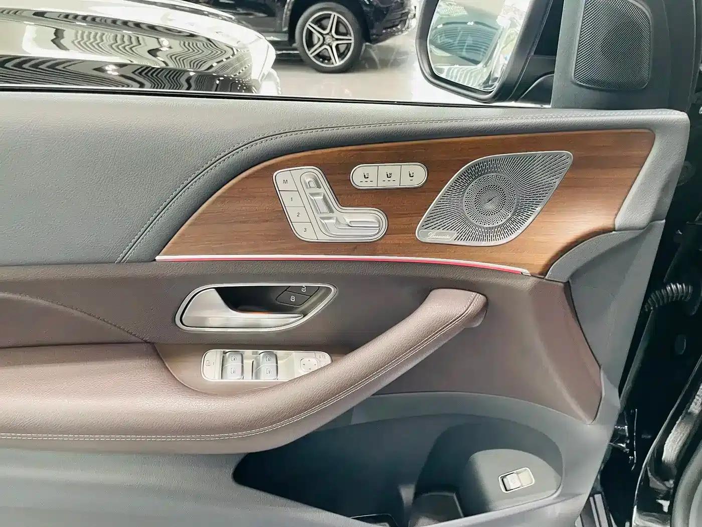 2020 Mercedes-Benz GLS 450 4MATIC Luxury — миниатюра 15