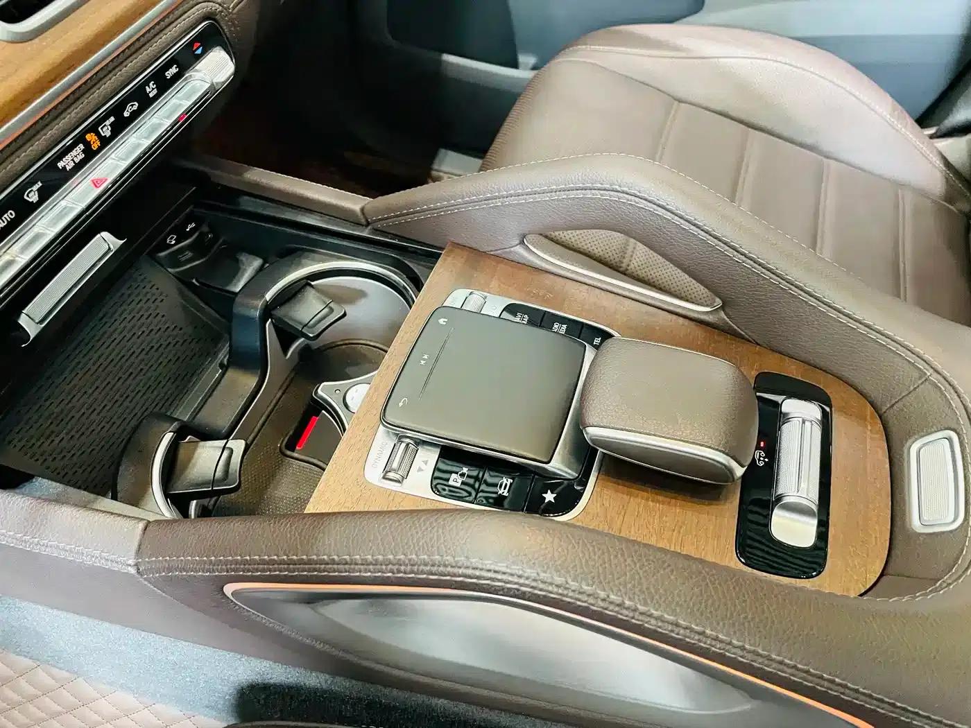 2020 Mercedes-Benz GLS 450 4MATIC Luxury — миниатюра 17