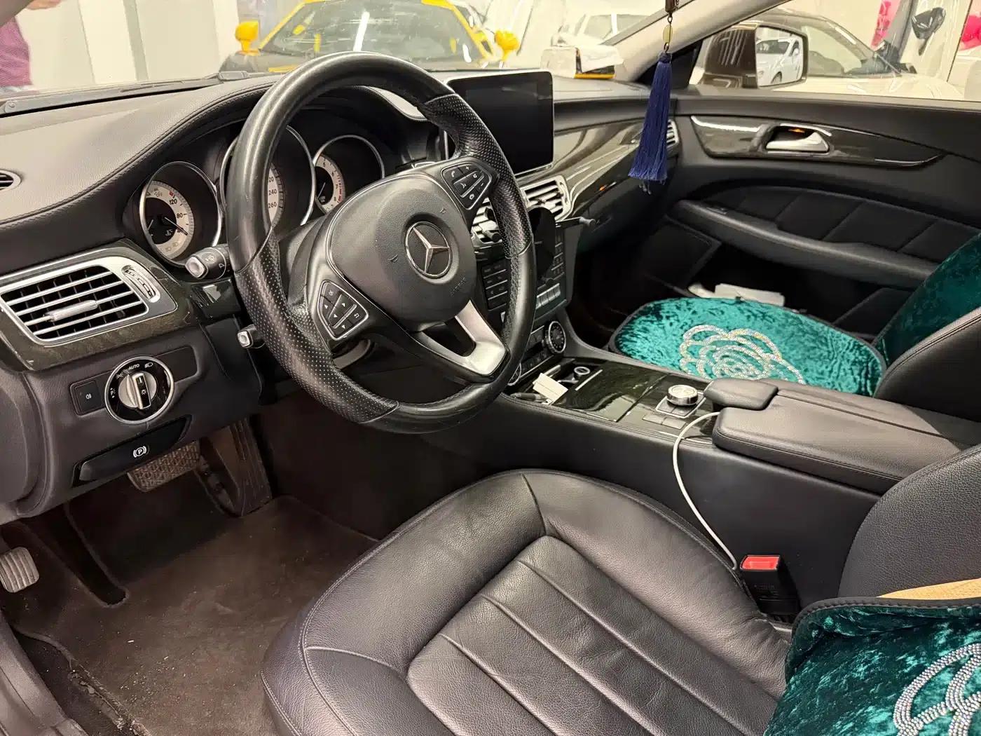 2015 Mercedes-Benz CLS 260 — миниатюра 2