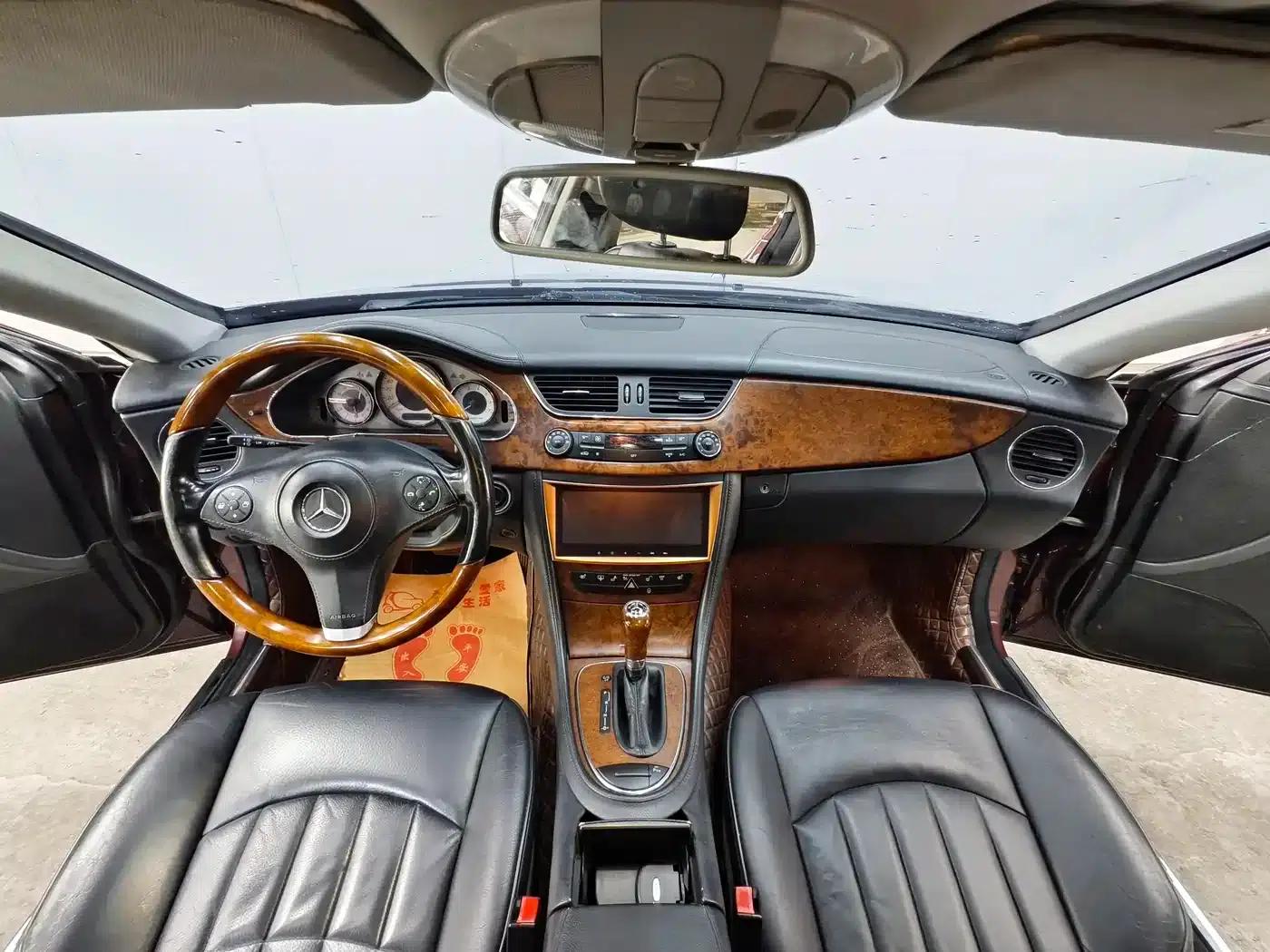 Mercedes-Benz CLS 2009 CLS 300 — миниатюра 9