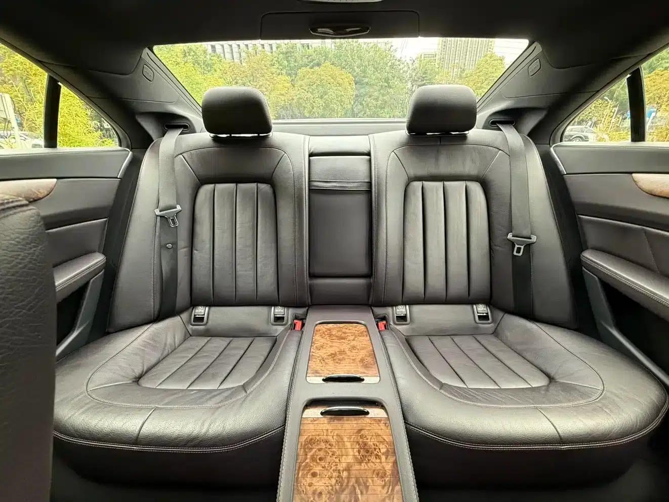 2012 Mercedes-Benz CLS 300 CGI — миниатюра 21