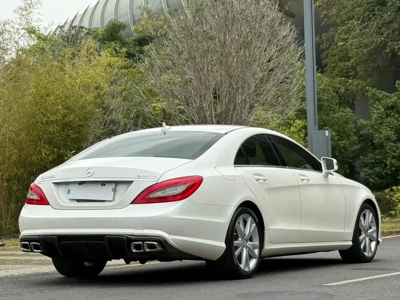 2012 Mercedes-Benz CLS 300 CGI — миниатюра 6