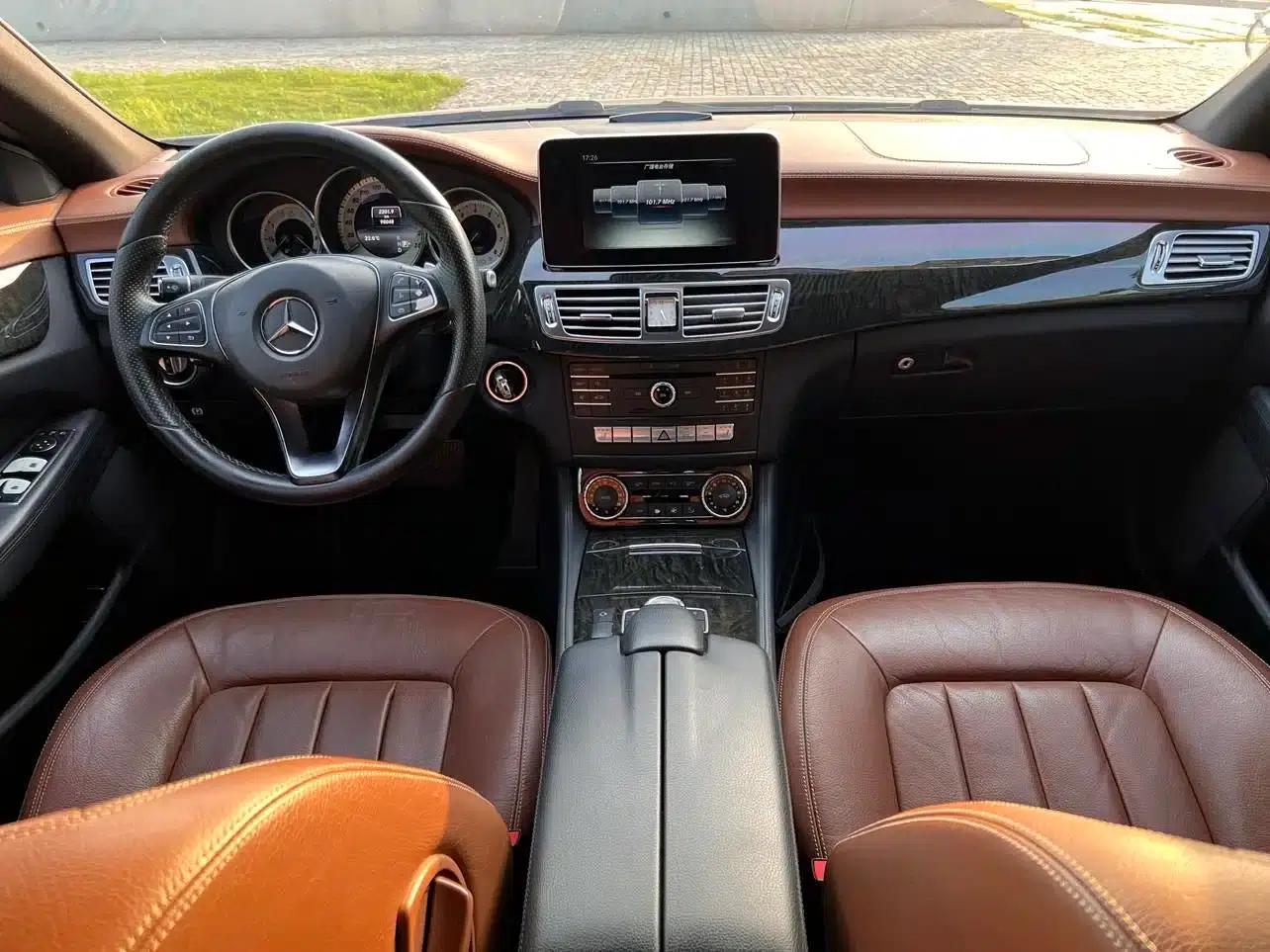 2015 Mercedes-Benz CLS 260 — миниатюра 4
