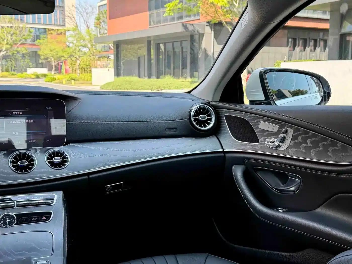 Mercedes-Benz CLS 2020 CLS 300 Dynamic — миниатюра 17