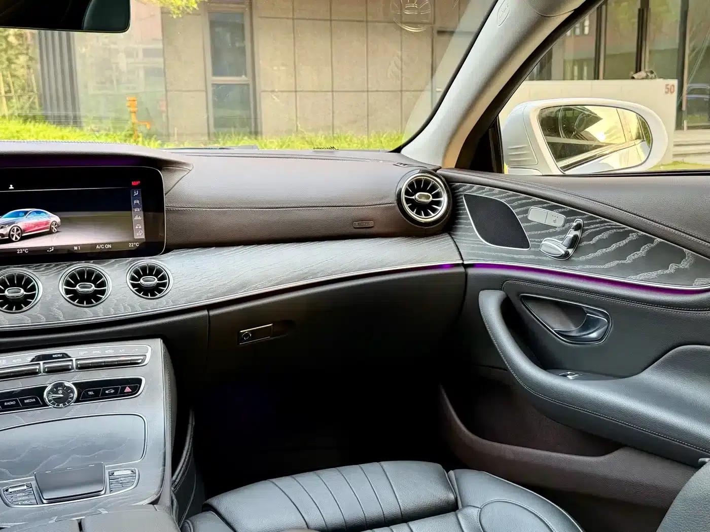 2020 Mercedes-Benz CLS 260 — миниатюра 15